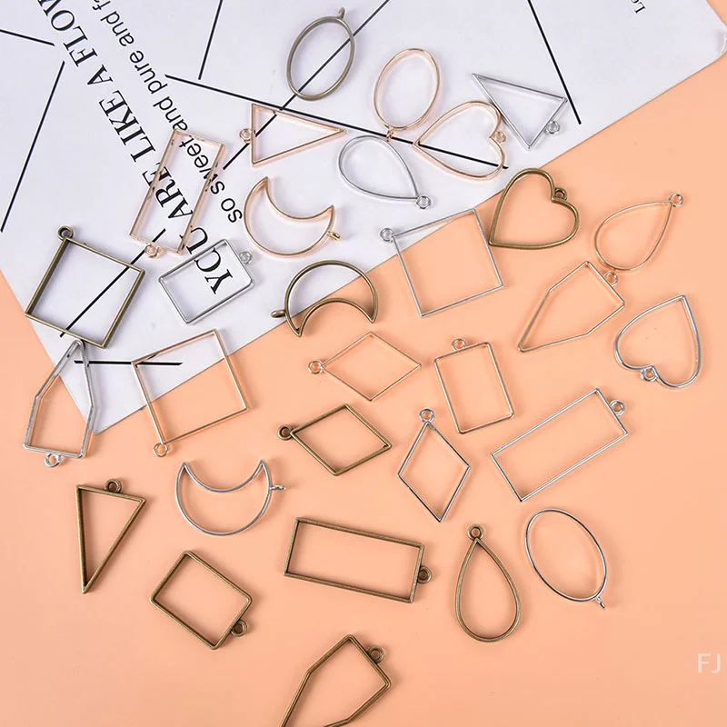 

[YU]10pcs/lot Alloy Charm Pendants Hollow Mold Frame DIY Crafts Handmade Bezel Mold