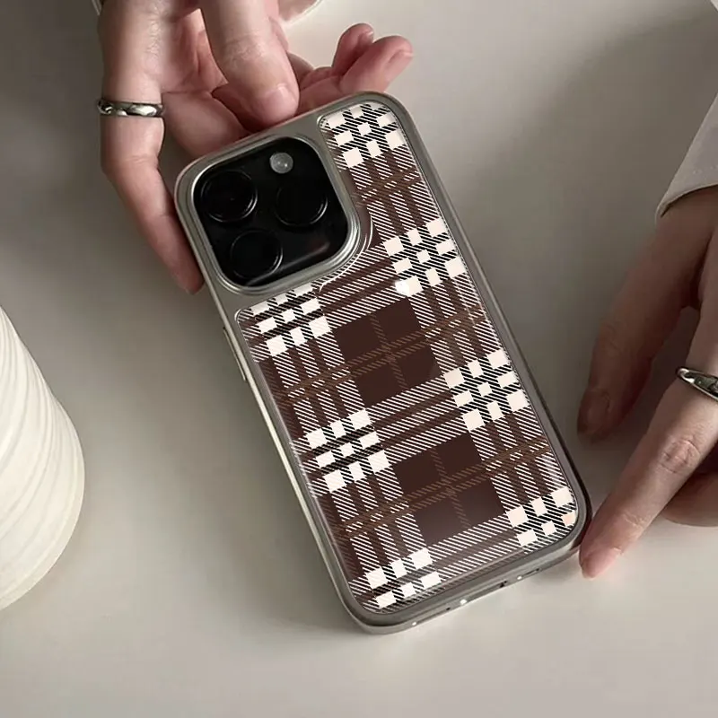 メイラード風チェック柄iPhone11/12/13/14/15/16/17 Pro Max AIR PLUS用エポキシ樹脂製TPU耐衝撃スマホケース