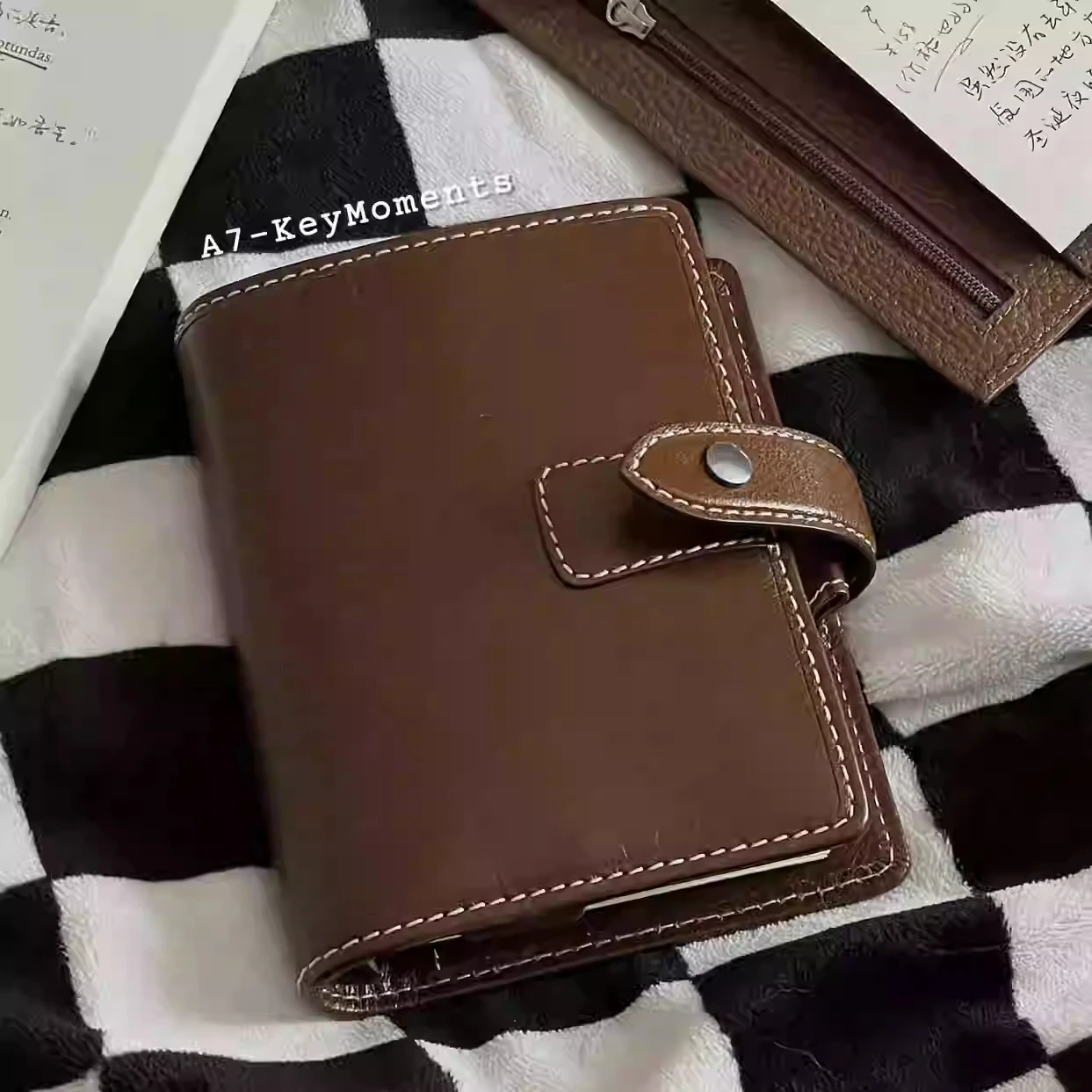 Red m5 Notebook Leather Horizontal Inner Page Loose Leaf Notebook Suitable For Students To Use As A Portable Pocket Book