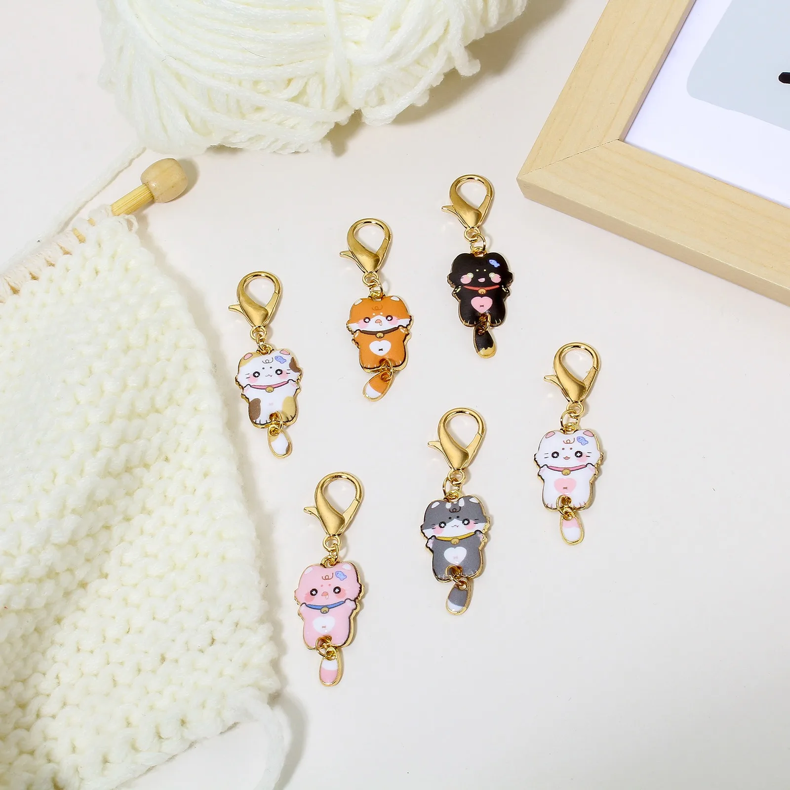 1 Set ( 6 PCs/Set) Knitting Stitch Markers Cat Animal Gold Plated Multicolor With Lobster Claw Clasp Stitch Markers 5.4cmx1.6cm