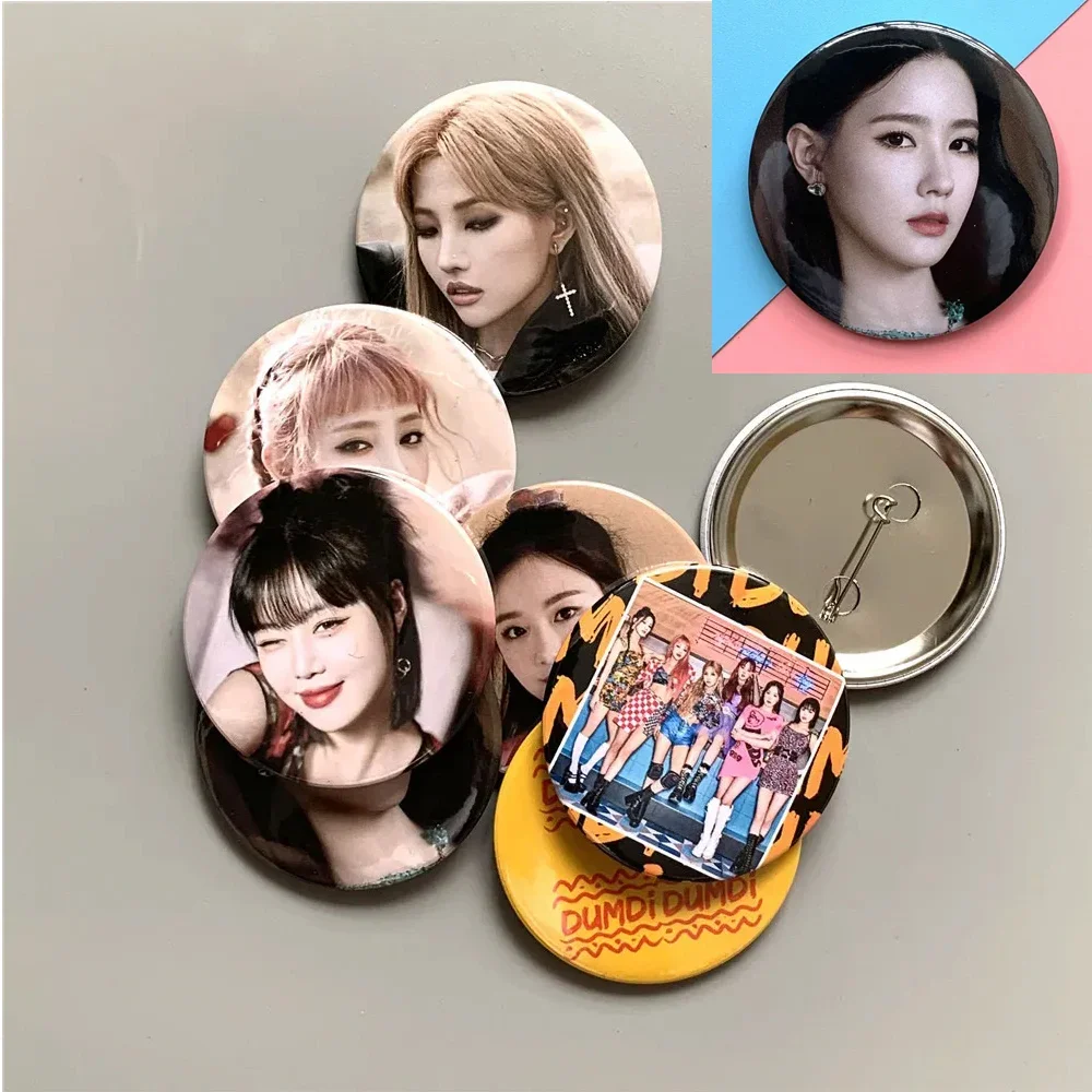 KPOP G-idle Idol Girl Badge Brooch Pin New Album DUMDi DUMDi Chest Pin Neverland Backpack Clothes Pin Jewelry Collection for Fan