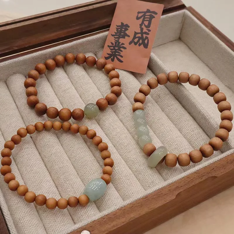 Premium Meditation Beads with Indian Sandalwood and Hetian Jade - Handcrafted Bracelet for Mindfulness and Stress Relief