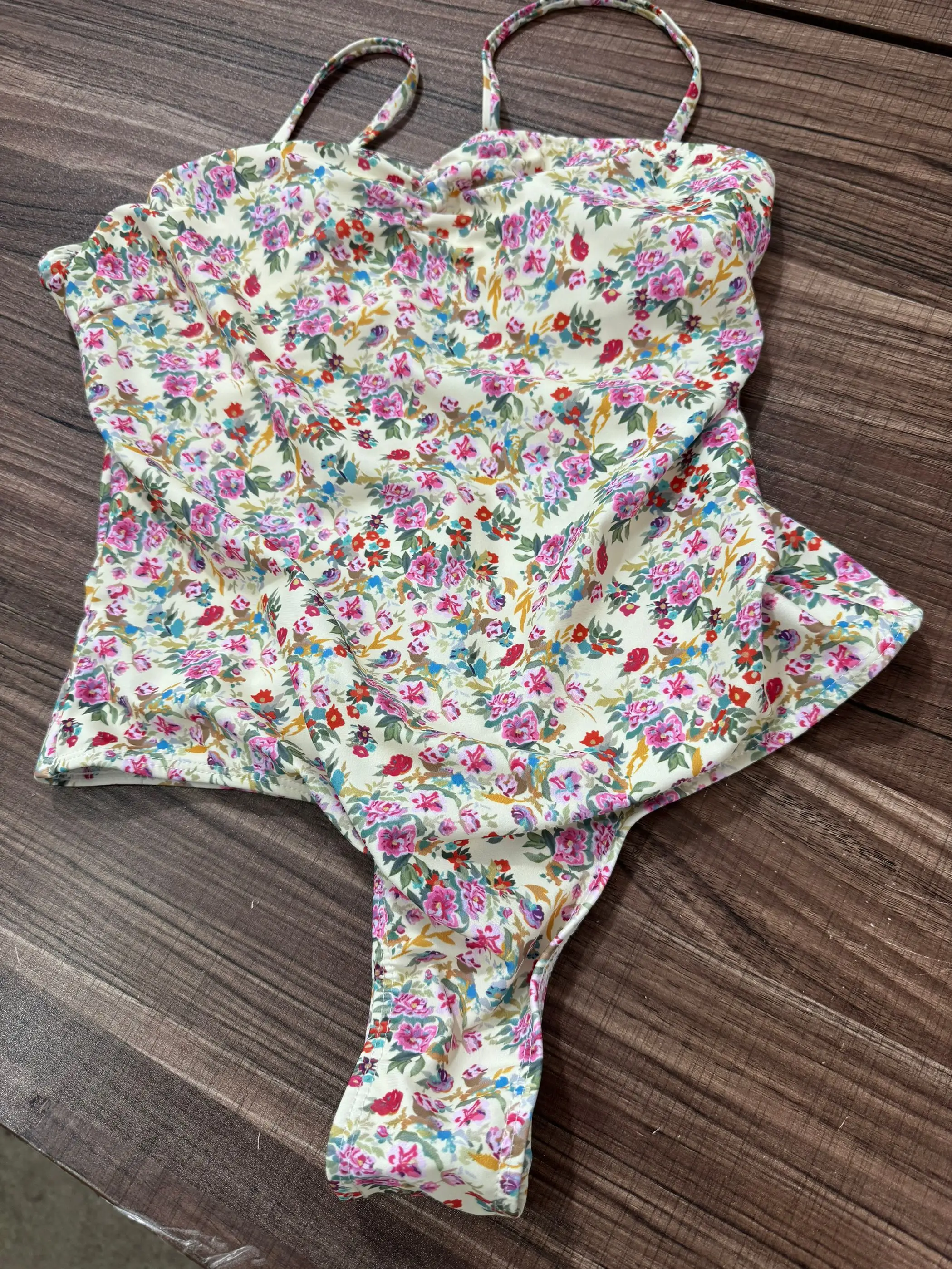 

ZRTAK 2025 New Print One Piece Suits Sexy Swimsuit Women String Beachwear High Cut Bodysuit Summer Bathing Suits Beach Wear