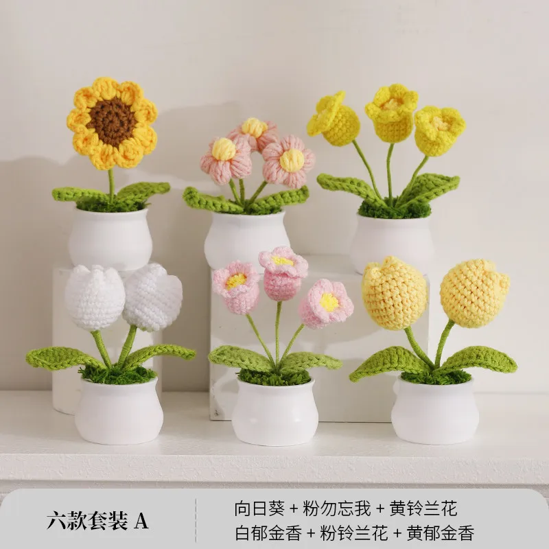 

Row of Vases Knit Flowers 6pcs set Delicate Small Decoration Desk Mood Stabilizer Healing Small Ornament Car Decoration