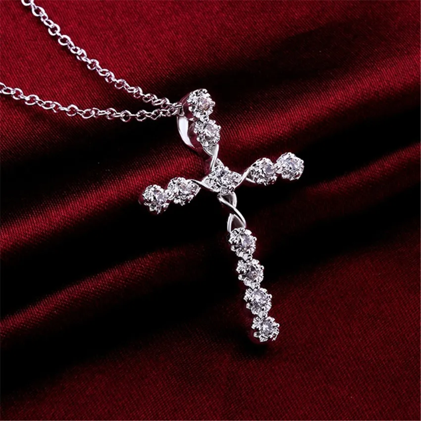 

Fine 925 Sterling Silver Wedding Charms Women Lady Noble Crystal Necklace Fashion Jewelry Classic Cross Nice Gift