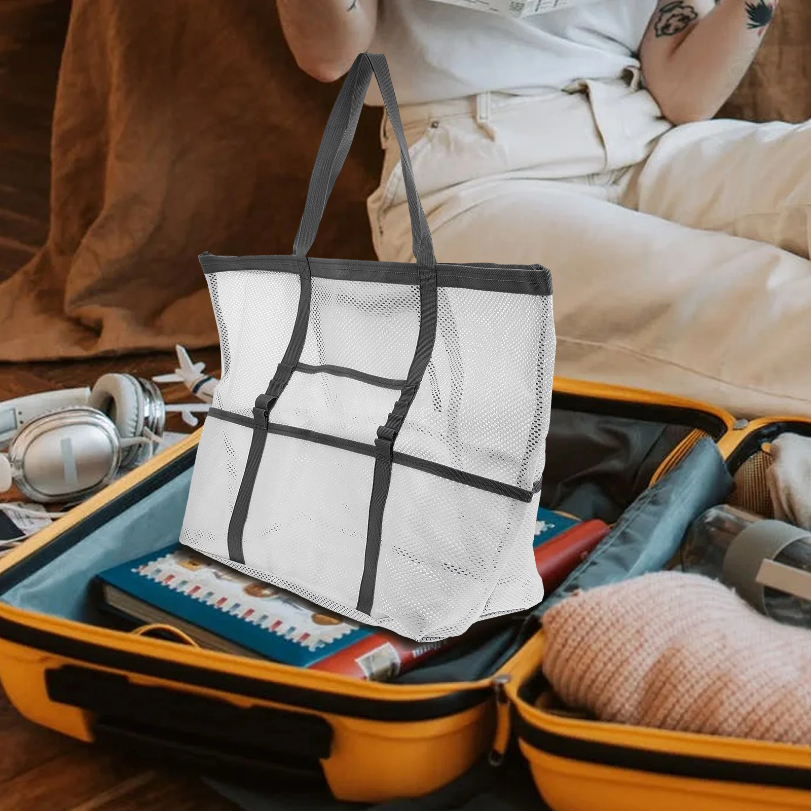 

Compact Lightweight Beach Bag Durable Nylon Material Stuff Storage Organizer Portable Mesh Shower Tote