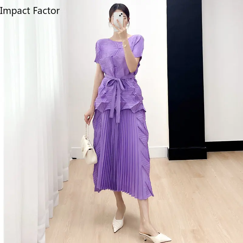 

Pleated 2-piece Set with Design Sense High End Elegance Fashion Lace Up Round Neck Irregular Set for Women 2024 Summer Clothing