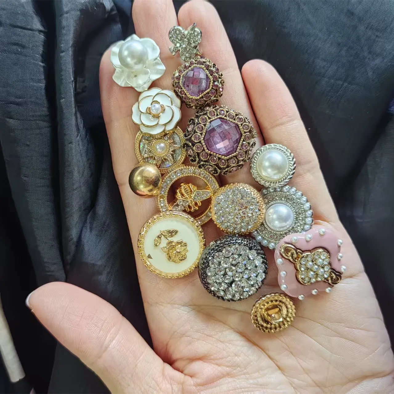 

all kind of high quality buttons customize button for clothing