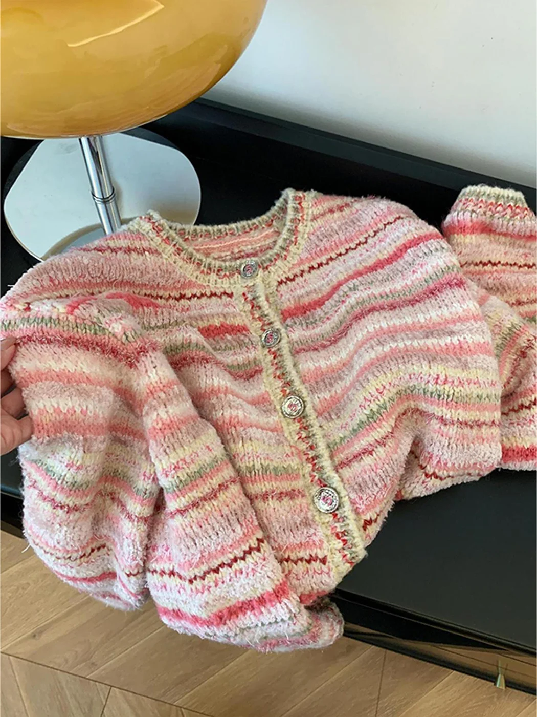 고급스러운 긴 소매 니트 오픈 가디건 여성용 패셔너블한 봄 가을 스타일 부드러운 중간 두께 프렌치 스타일 스트라이프 스웨터