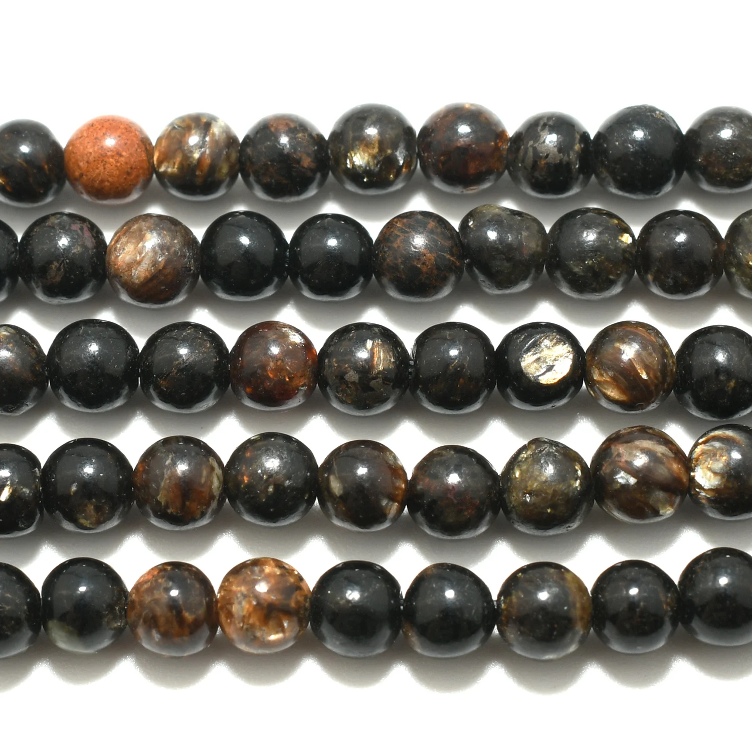 خرز دائري فضفاض من بيوتيت طبيعي 4 مم - 4.5 مم، غير مستدير مثالي