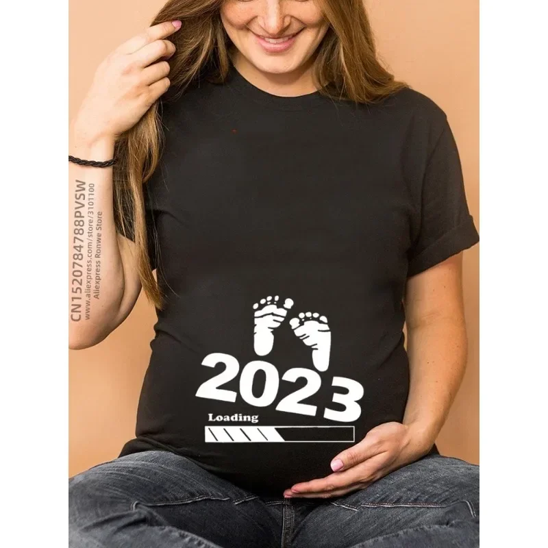 Ropa de bebé 2025, Camiseta de algodón para embarazadas con estampado de pies pequeños para niñas y madres, ligera y transpirable