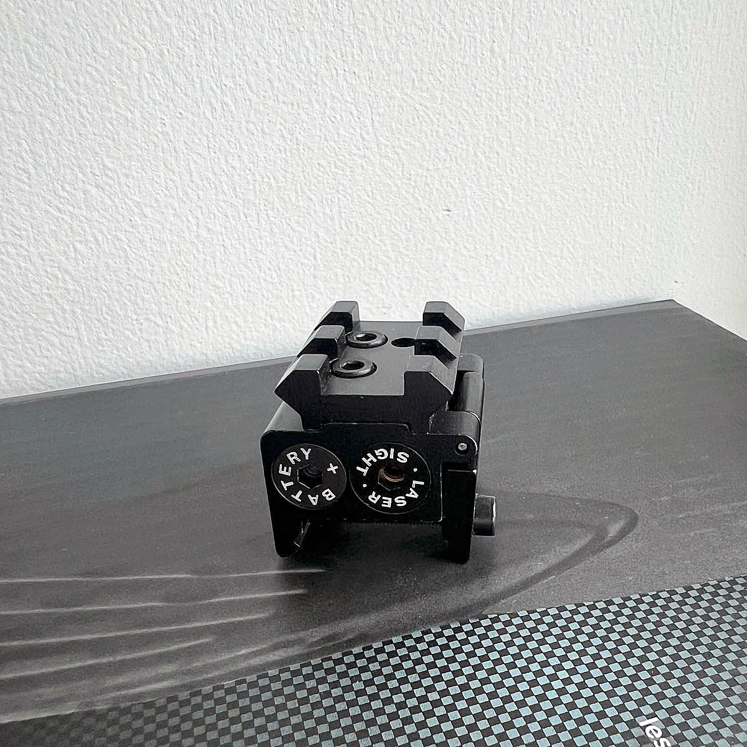 Mini mira láser táctica de punto rojo para riel Picatinny con montaje en riel de 20mm, pistola, Rifle, pistola de caza Airsoft, láser