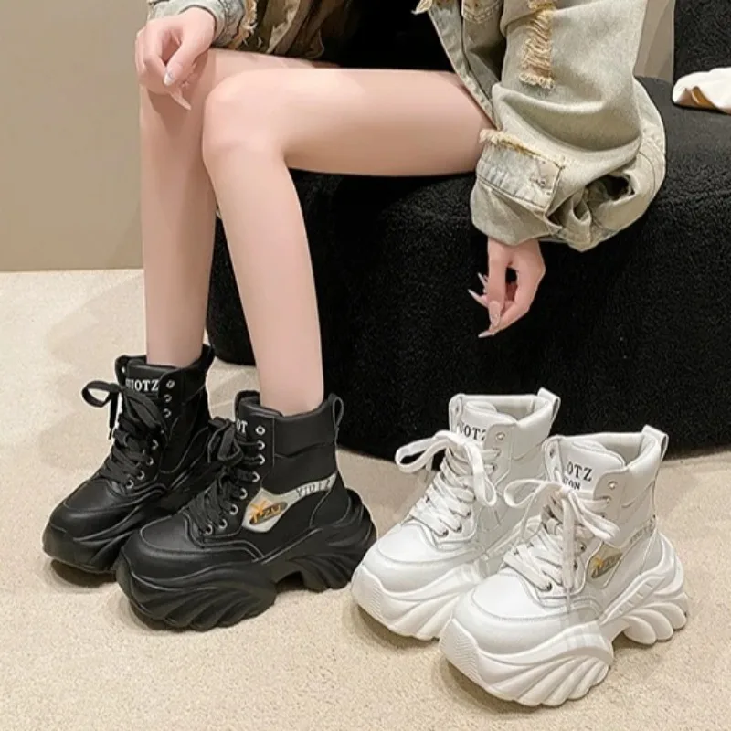 8 سنتيمتر منصة الأحذية النسائية مصمم الأزياء الجلود مكتنزة دراجة نارية الأحذية الراحة عالية أعلى منتصف العجل الأحذية للنساء بوتاس Mujer