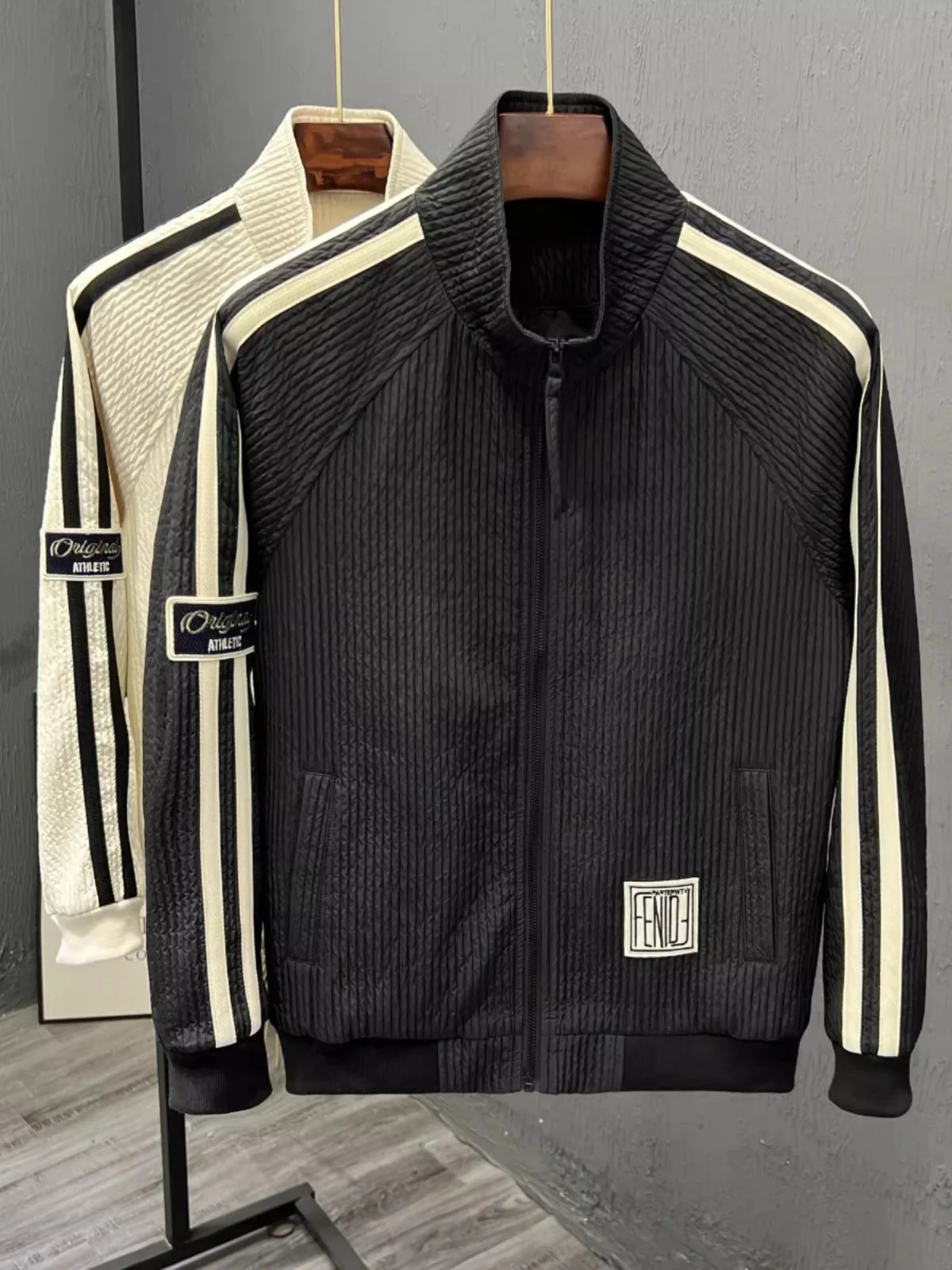 

Casual Men's ort Stand Collar Jaet Faionable Pleated Simple All-Match Spring Autumn New Sle Polyester Fiber Zipper