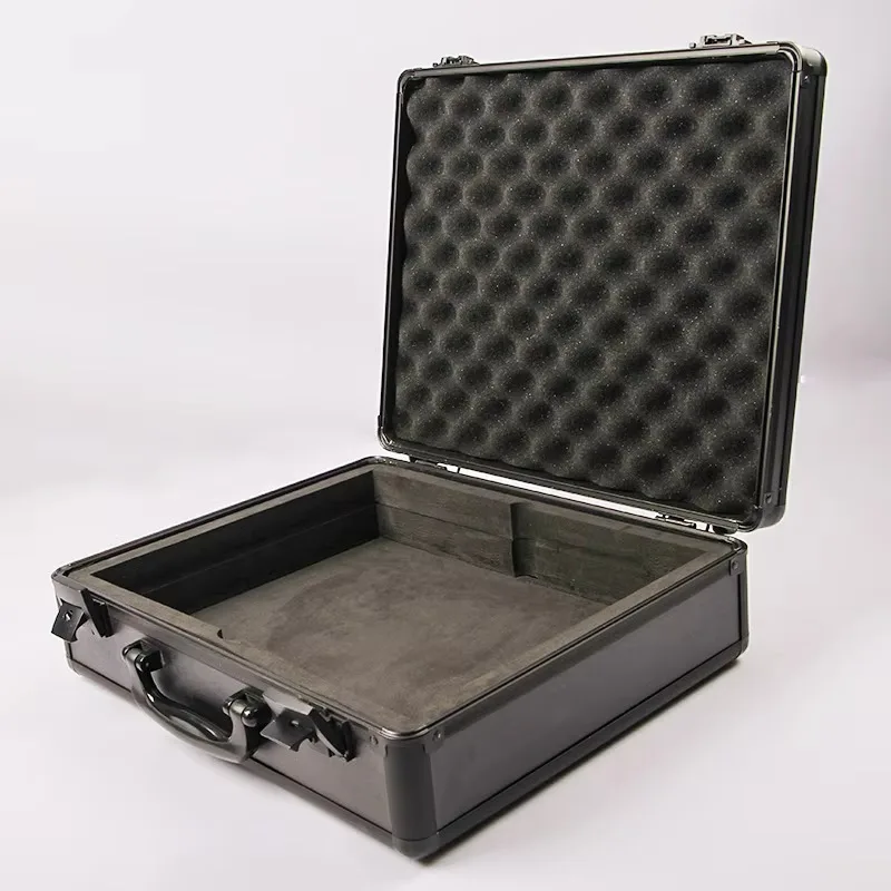 Customized Size Logo, Custom Design, Black Pressed Briefcase, Waterproof Aluminum Hard Box, Wholesale Foam Laptop Box with Waves