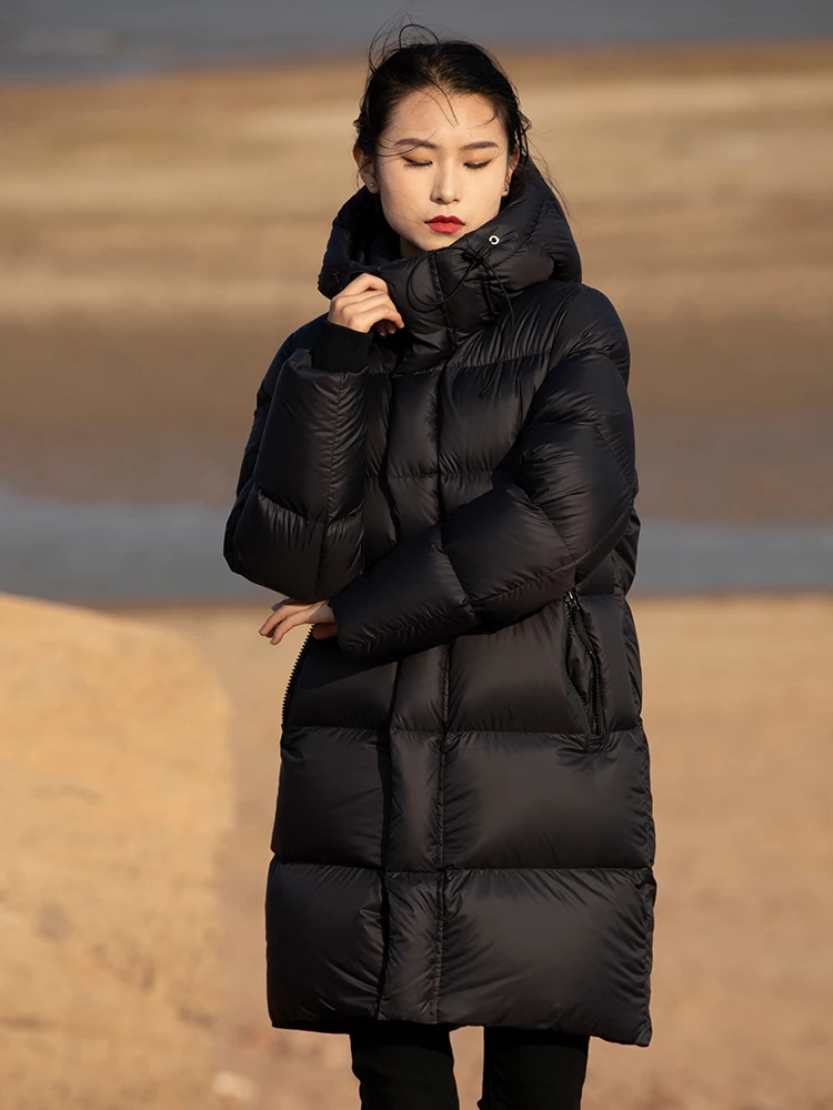 NEW Black hooded long-sleeved down jacket