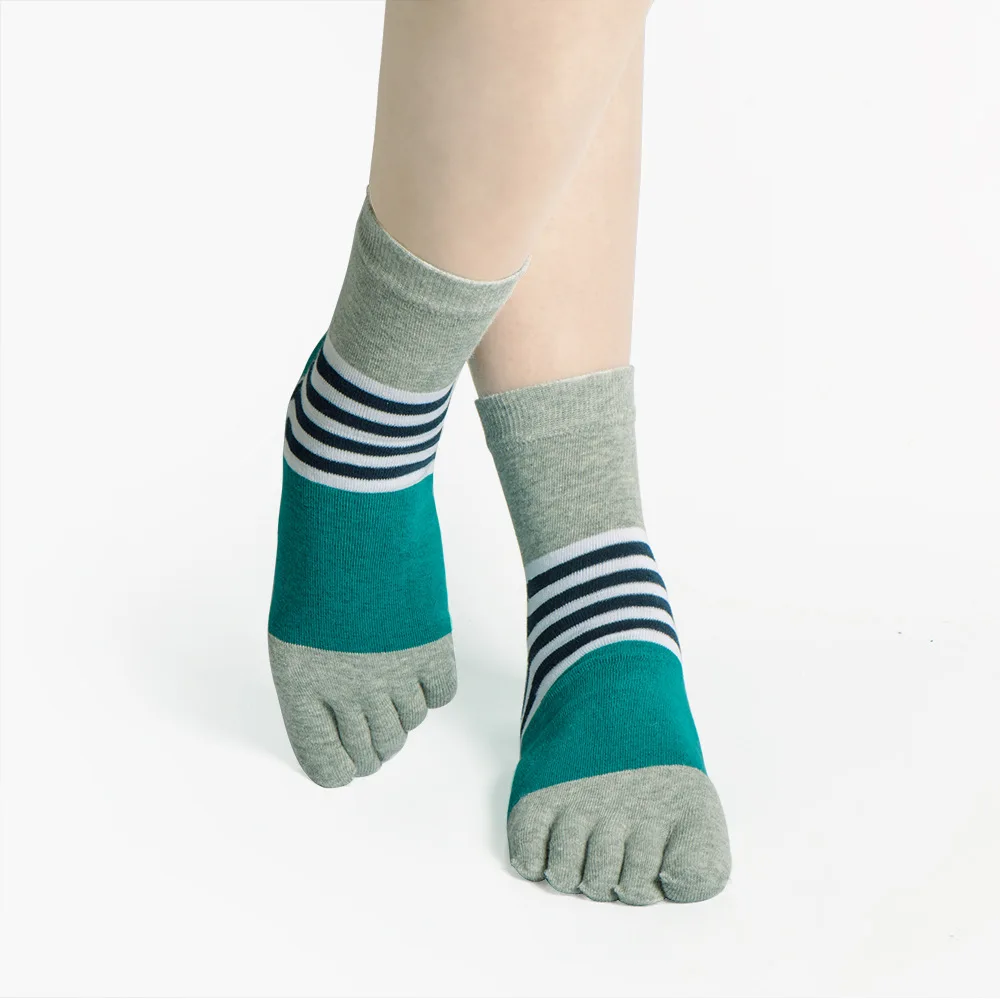 5 Pairs Young Fashion Striped Split Toe Socks Soft Combed Cotton Business Sport 5 Finger Socks Short Mens Womens Crew Calcetines