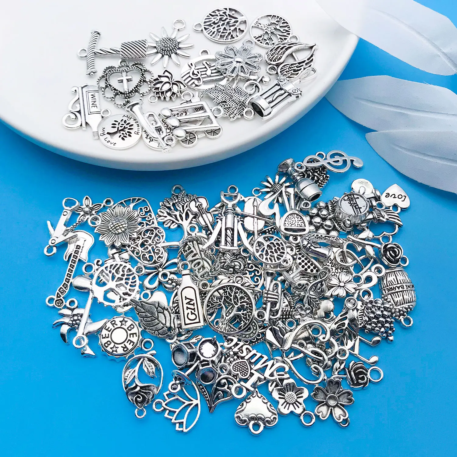 Thumbnail 2 - #13 Compare Pendant Charm Bracelets Before You Buy