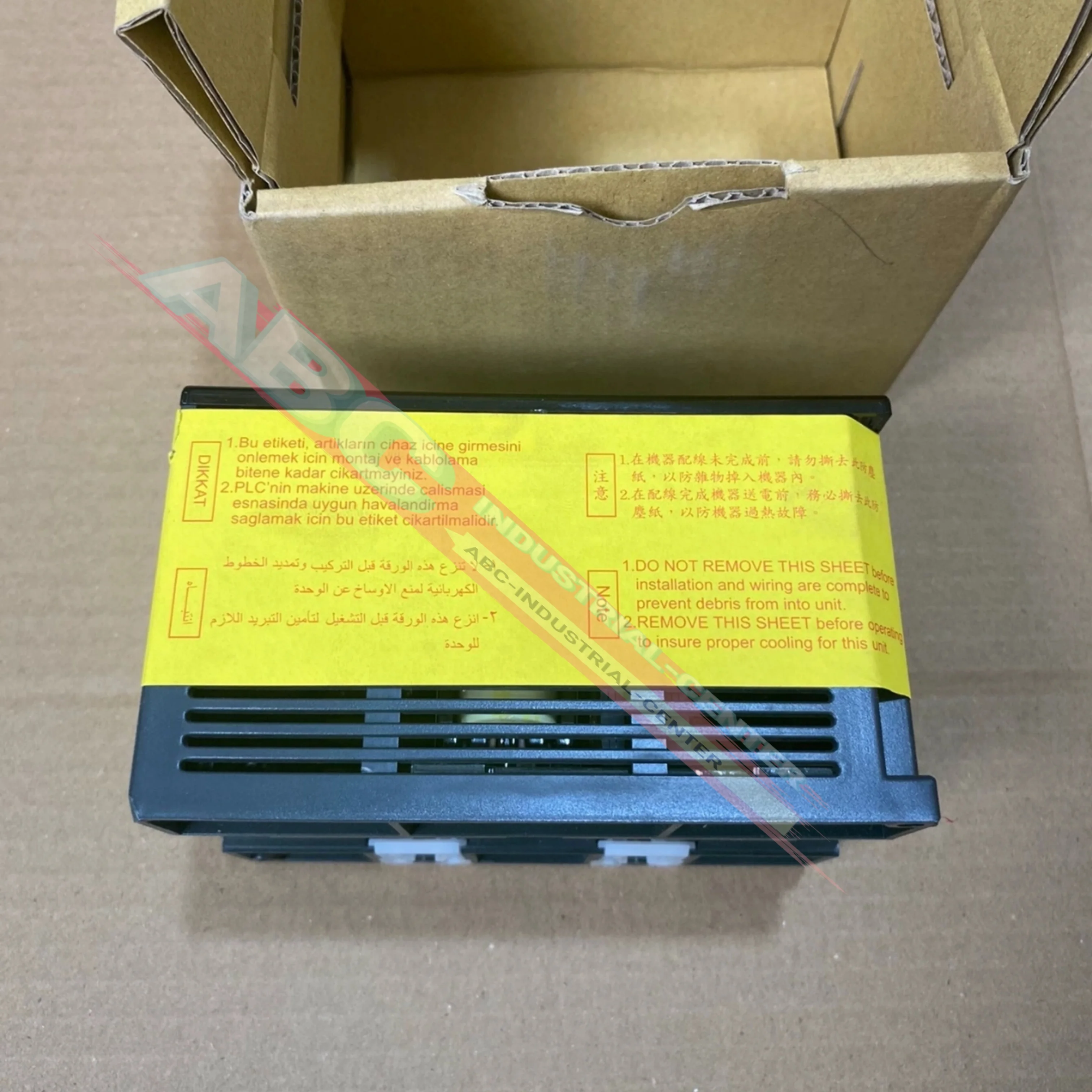 

PLC FBS-32MAT2-AC FBS-32MAT2-D24 Module brand new