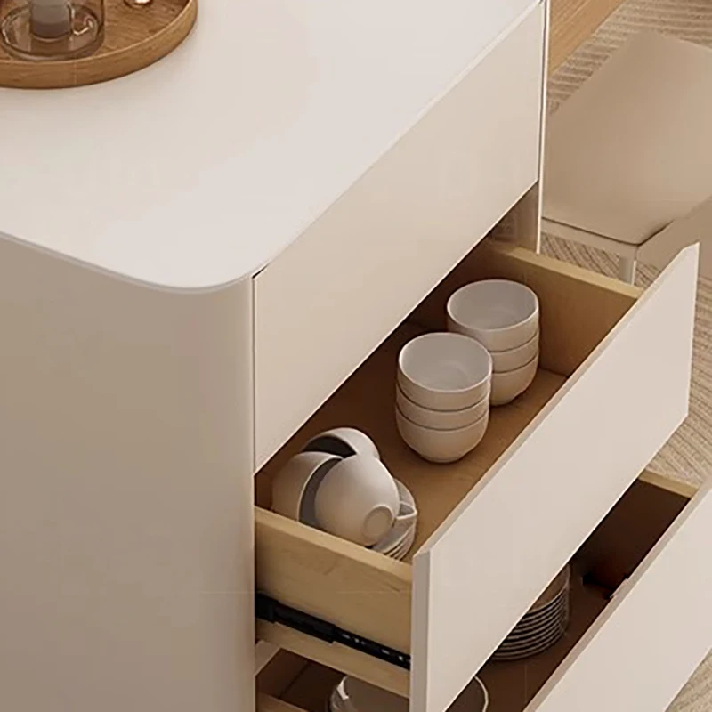 イタリアンモダンキッチンアイランド エレガントなデザイン クラシックでミニマルなキッチンアイランド 絶妙で耐久性のあるキッチン家具