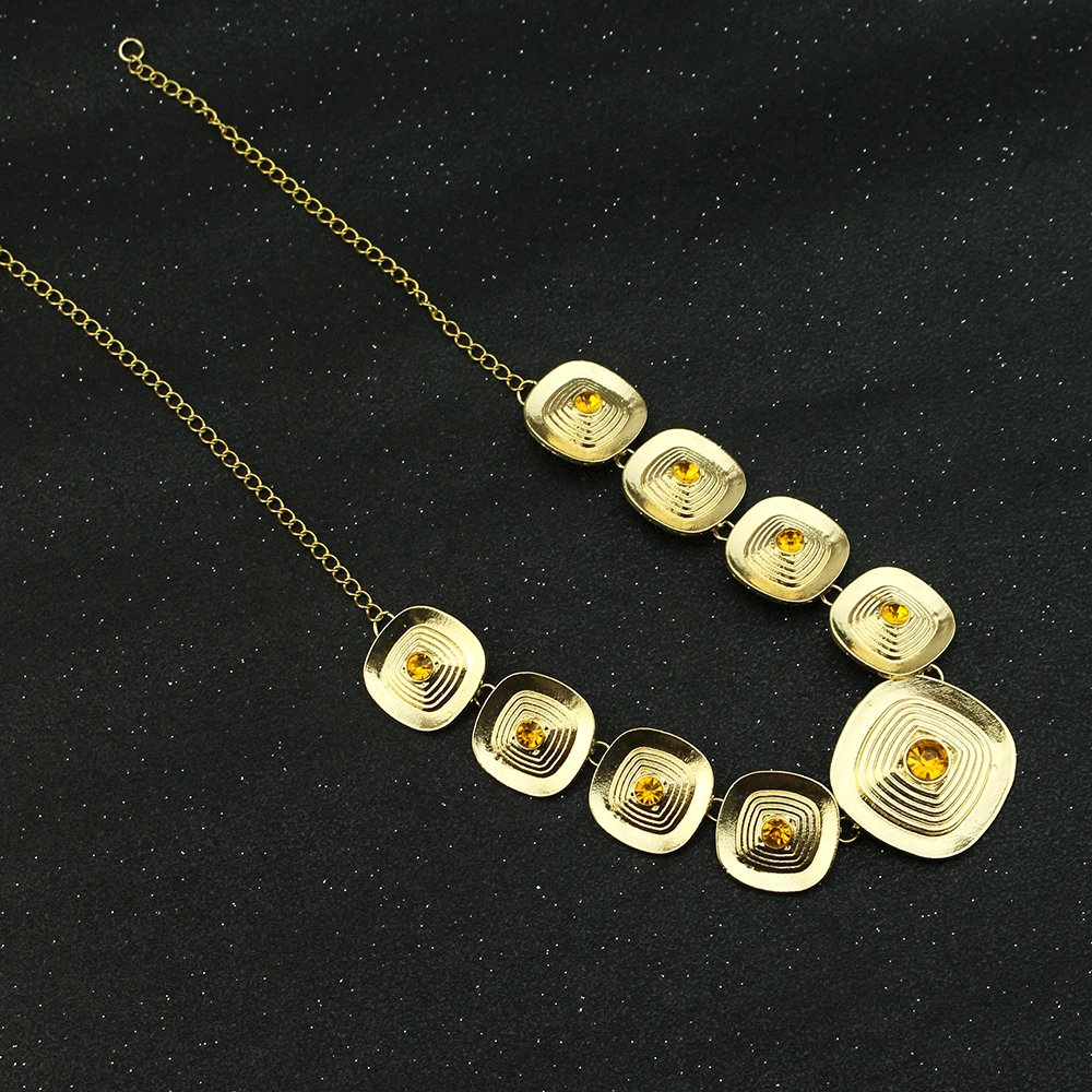 Fashion Cosplay Of The Dragon Dragon Pendant Necklace Figure Rhaenyra Multilayer Gem Clavicle Chain Prop Accessories Fans Gifts