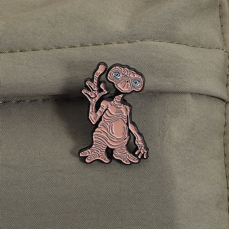 Broche alienígena divertido de dibujos animados, alfileres esmaltados, ropa de mujer, broches para sombrero, solapa, insignia de metal, regalo de joyería para amigos y niños