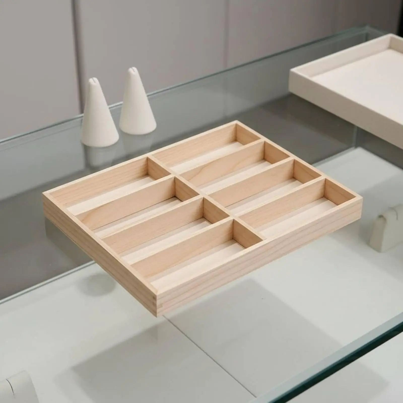 Multi-Compartment Eyewear Tray Wood Construction Eyeglass Display Organizer
