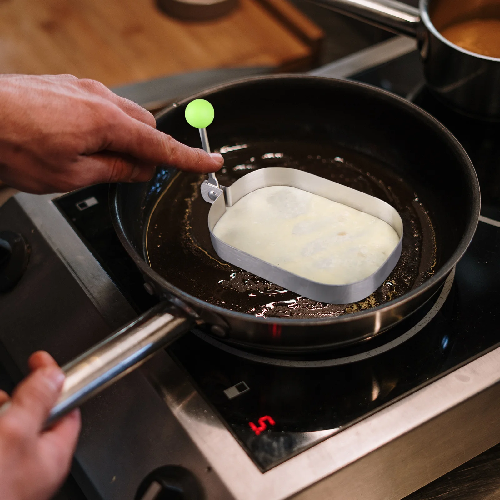 

6pcs Stainless Steel Egg Molds Thickened Non-Rust Fry Baking Cooking Ring Omelette Shaper Kitchen Tools For Home