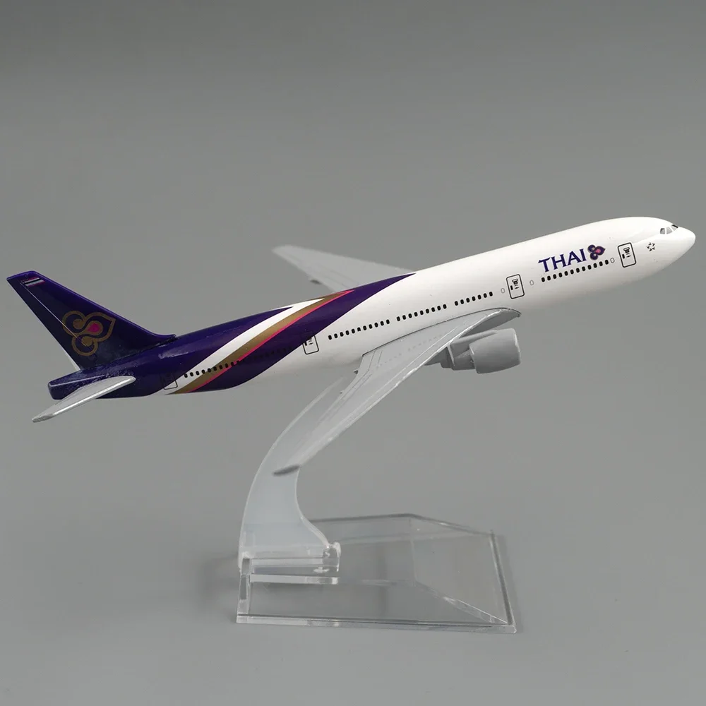 1/400 مقياس الطائرات بوينغ 777 التايلاندية 16 سنتيمتر سبيكة طائرة تايلاند B777 لعبة مجسمة الأطفال هدية لجمع