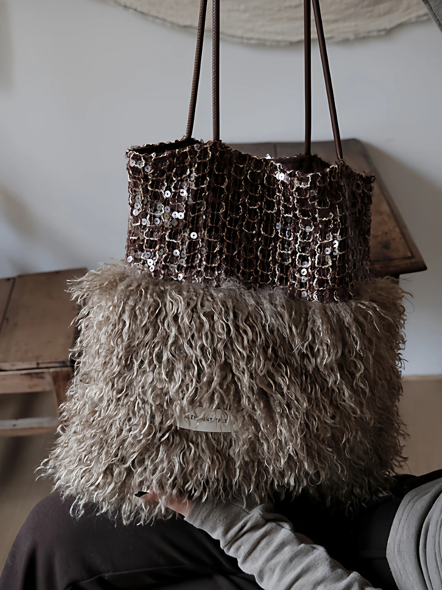 Light Luxury And Fashion New Hollow Woven Plush Tassel Canvas Shoulder Bag High-end Feel Personalized Large Capacity Women's Bag