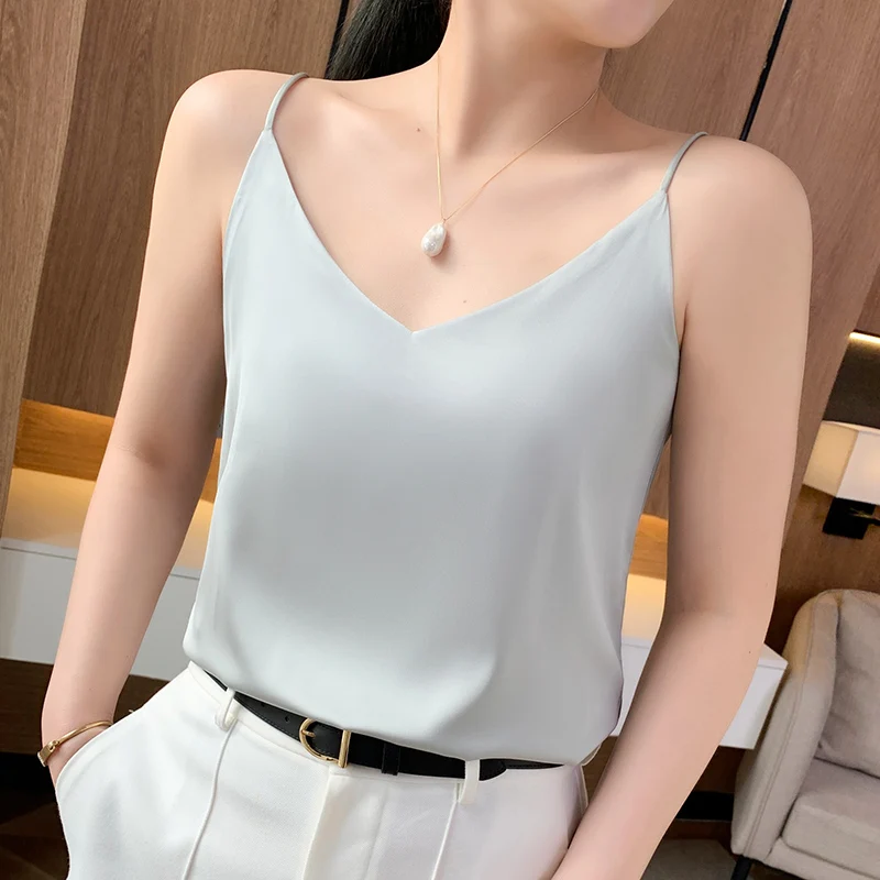 2023 Summer Silk V-Neck Strap Basic Top Women\'s Korean Fashion Versatile Sleeveless Tank Top White Large Satin Clothing