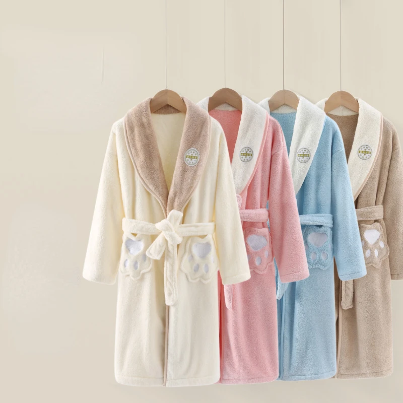 Children's Bathrobe Absorbs Water Quickly and Thickens To Keep Warm Bathrobe for Boys and Girls Towel Pajamas