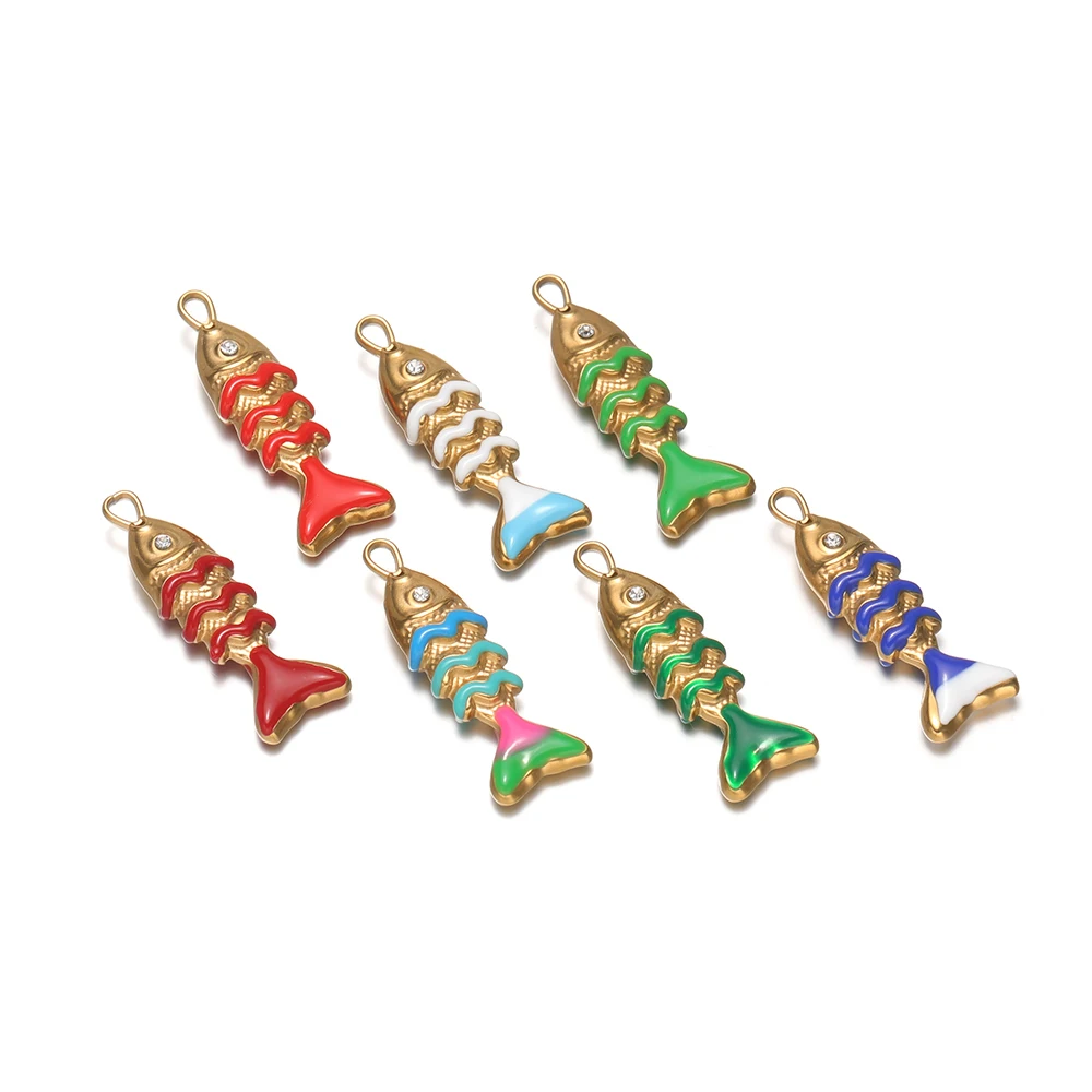 5 Stück Edelstahl-Anhänger mit massiver Emaille in Fischform, 18k vergoldet, für DIY-Schmuckherstellung von Halsketten, Ohrringen und Armbändern. – Detail 4