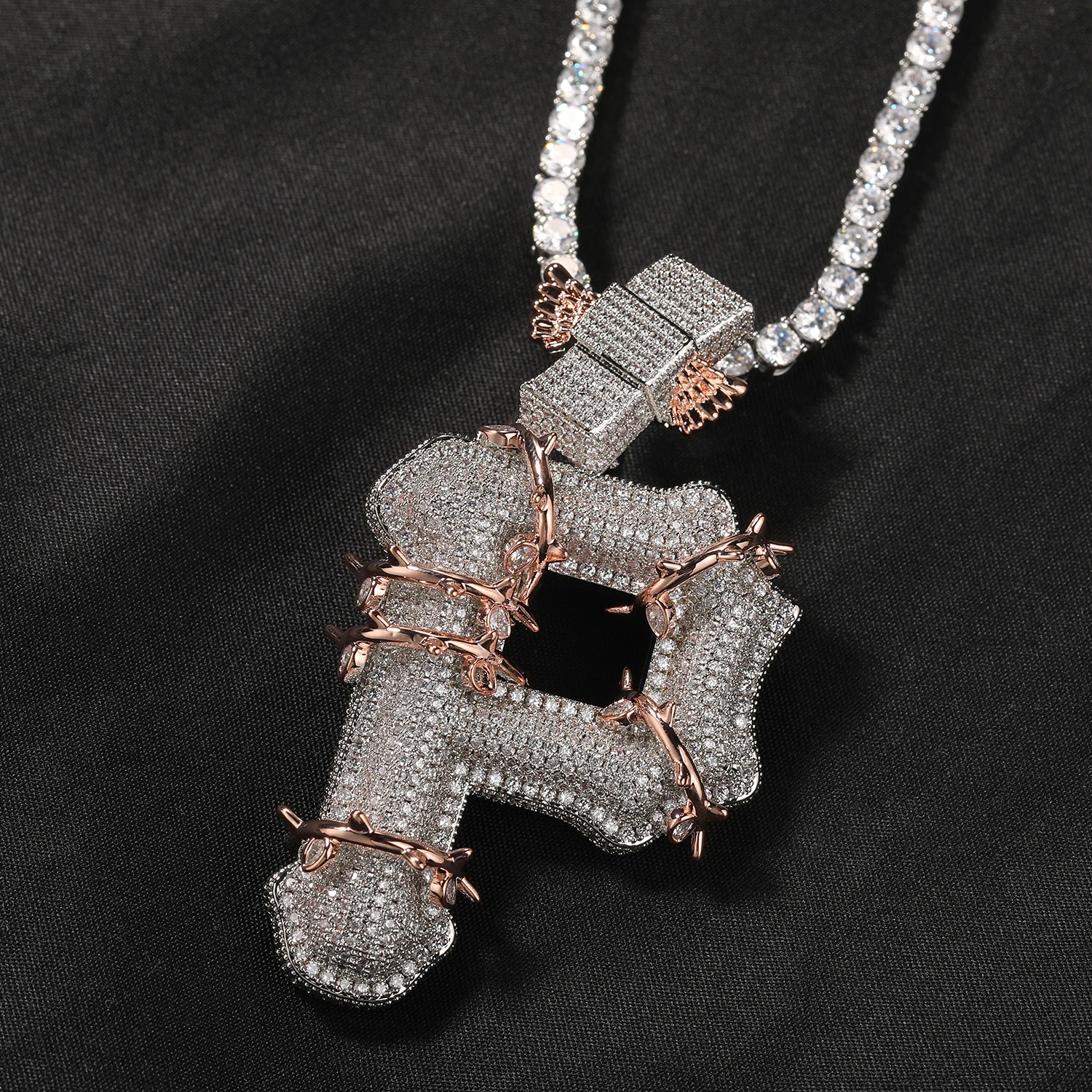 Uwin Iced Out Stacheldraht-Eng – Cuban Link Chain 12Mm Bewertung und Preis