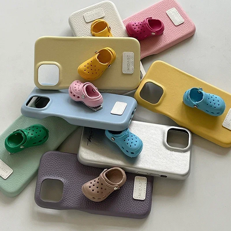 Creative Cute 3D Hole Slipper Phone Case for IPhone 15 Pro 12 13 14 Pro Max Colorful Leather Back Case with Stand