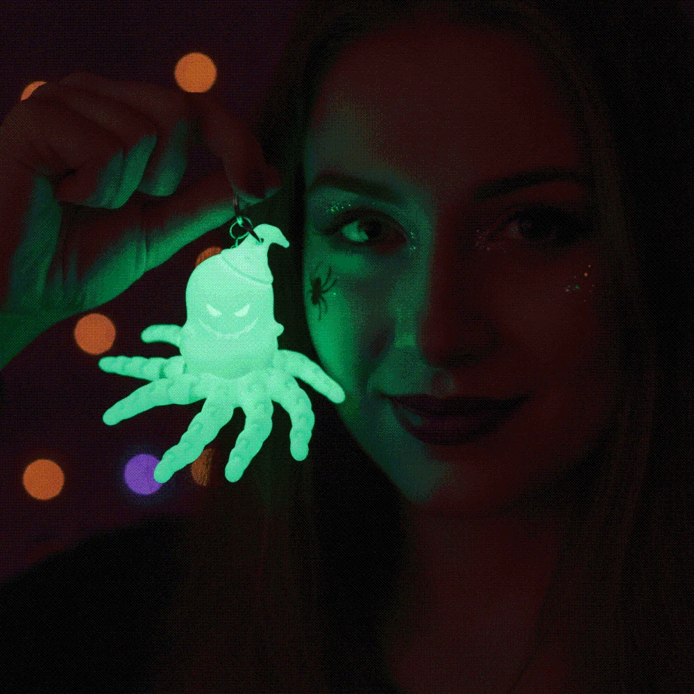 Glow In The Dark Pumpkin Key Chain Articulated Jointed Rotating Design Ghost Key Ring Vibrant Colors Flexible Tentacles Fidget
