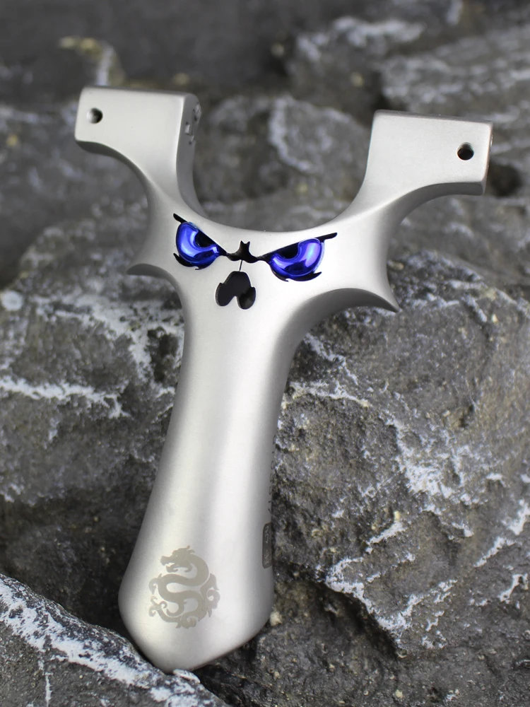 nuevo-modelo-de-alta-precision-630-tirachinas-de-acero-inoxidable-con-dientes-de-dragon-canon-pesado-preciso-juguete-trad