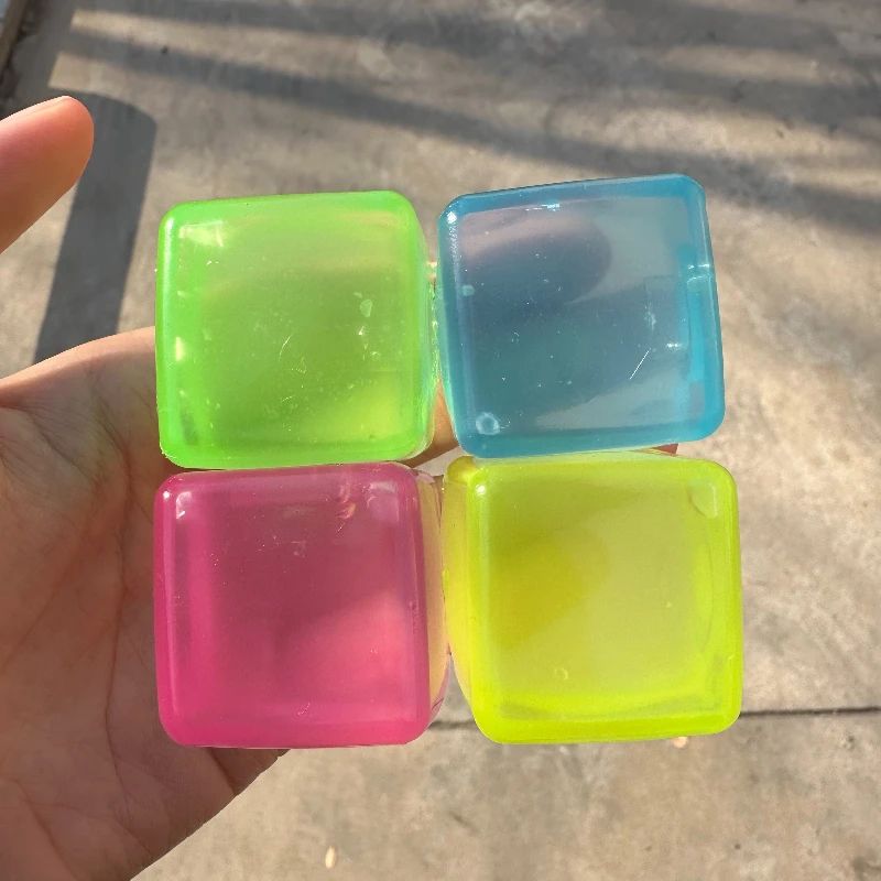 Squishy Eiswürfel Maltose Fidget-Spielzeug Weiche Mochi Anti-Stress Quetschspielzeuge Transparente Quadratische Entspannungsgeschenke für Freunde Erwachsene – Detail 6
