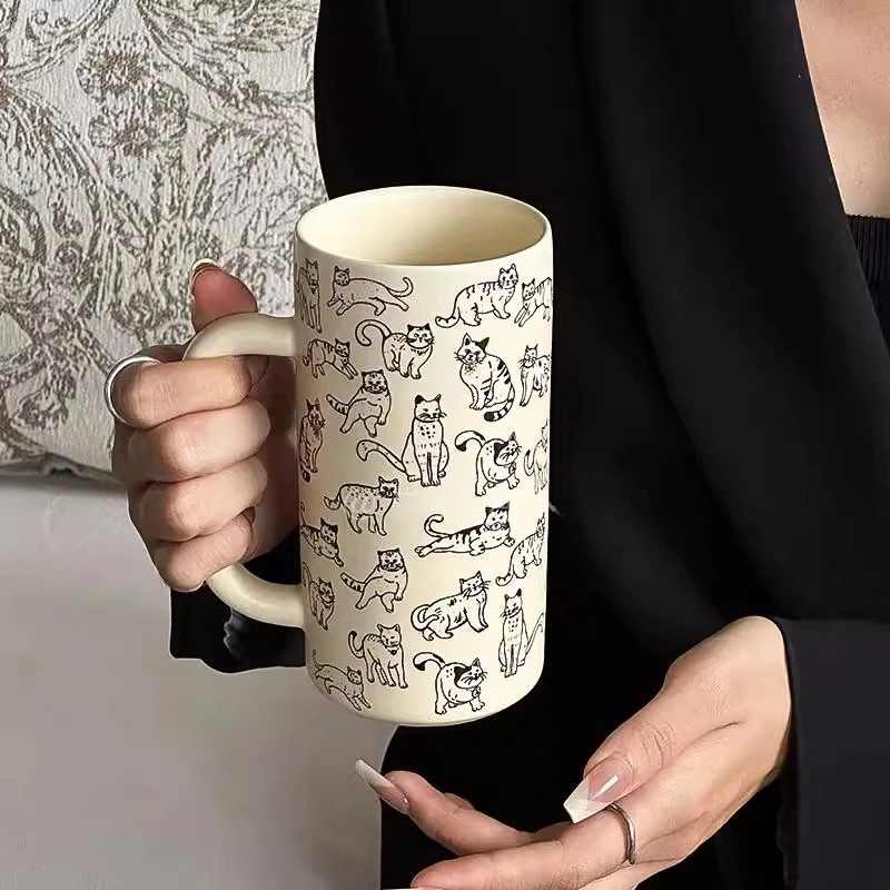 ‌Simple Line Drawing Cat Pattern Coffee Mug - Large Capacity Ceramic Cup Gift for Couples Office Use Cartoon Breakfast