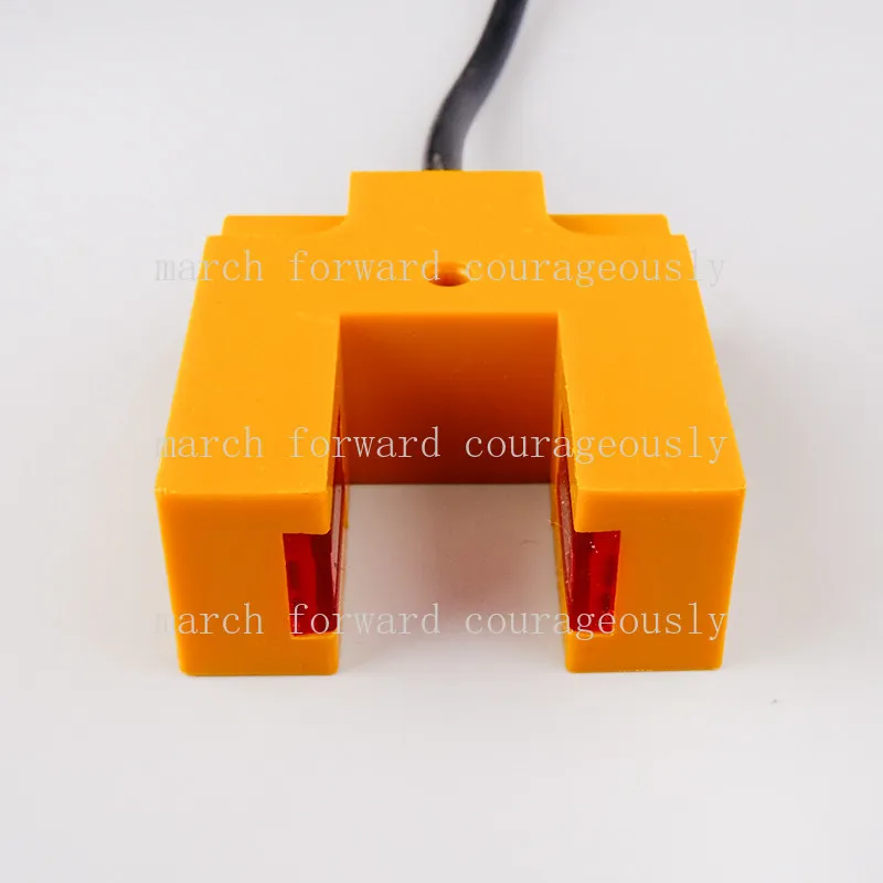 E3S-GS15C1 slot-type photoelectric switch, DC three-wire NPN normally open sensor, U-shaped elevator floor-level sensing device