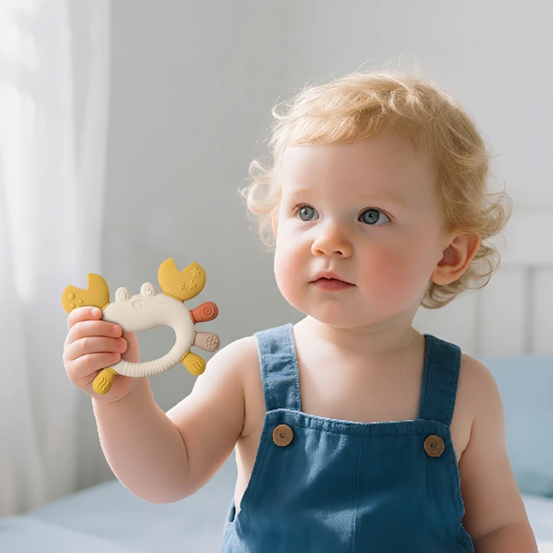 bebe-bebesilicone-brinquedo-de-caranguejo-multicolorido-leva-a-forma-de-caranguejo-fofa-como-design-central-e-e-feito-de-material-de-silicone-de-qualidade-alimentar