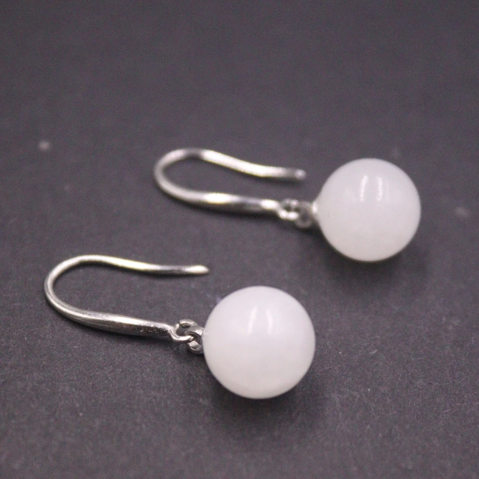 

Real Solid 925 Sterling Silver Natural White Jade Women Lucky Simple Smooth Bead Earrings