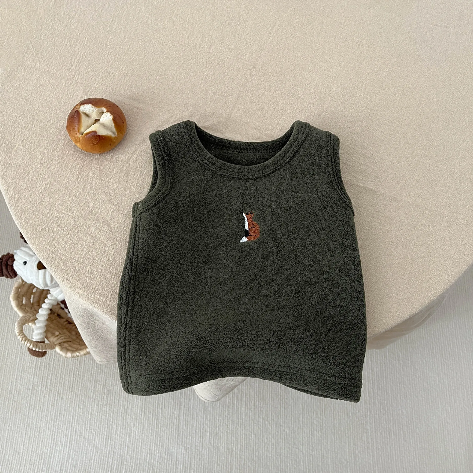 MiniAinis Autumn Winter Baby Girl Cartoon Warm Sleeveless Vest Children Embroidery Fleece Thick Tops Kid Boy Cotton Waistcoat