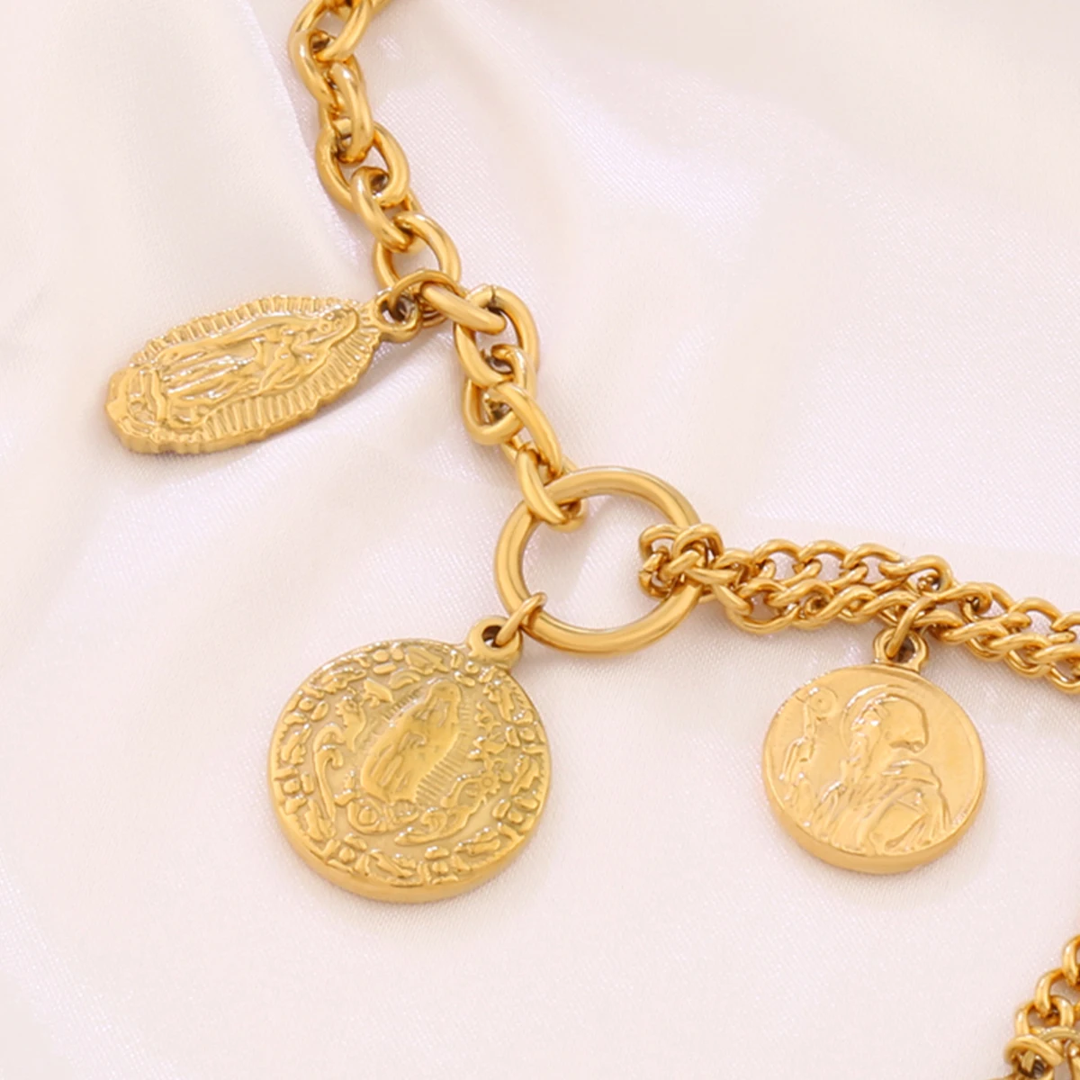 316L Stainless Steel Religious Pendant Bracelet For Women Gold Color Virgin Mary Pendant Chain Bracelets Jewelry