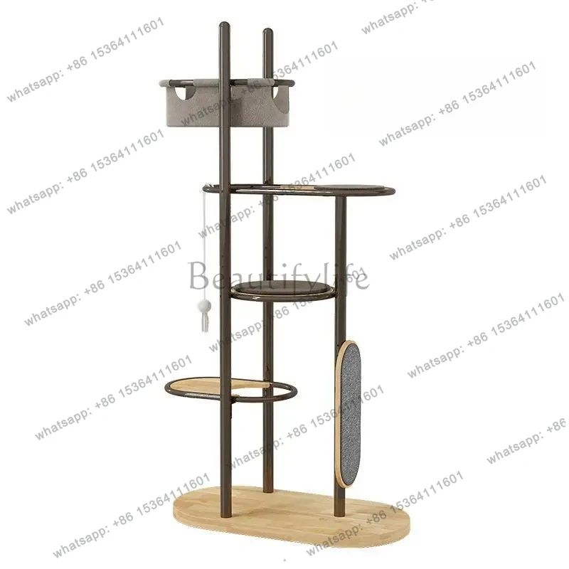 

FGNido per gatti di lusso, struttura arrampicata gatti, legno massello, raschietto in ferro battuto, albero per gatti