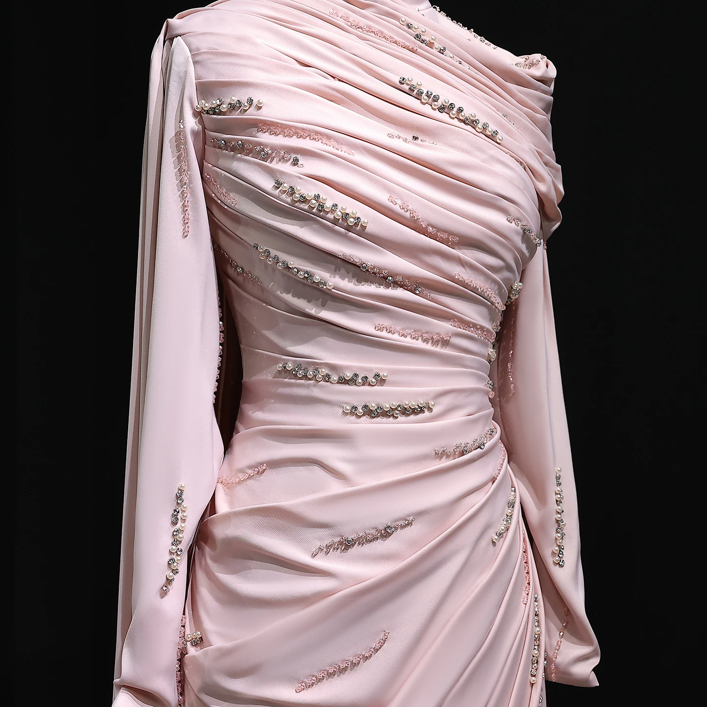 Sharon Said elegante roze kristallen avondjurk met cape en hoge hals voor moslim bruiloft galajurken 2025, SS412 op maat