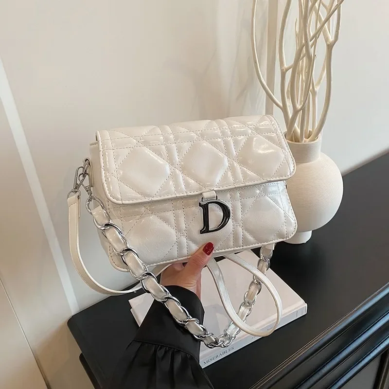 

Элегантная женская кожаная классическая сумка-тоут, дизайнерская сумка через плечо для повседневного стиля и модного образа.