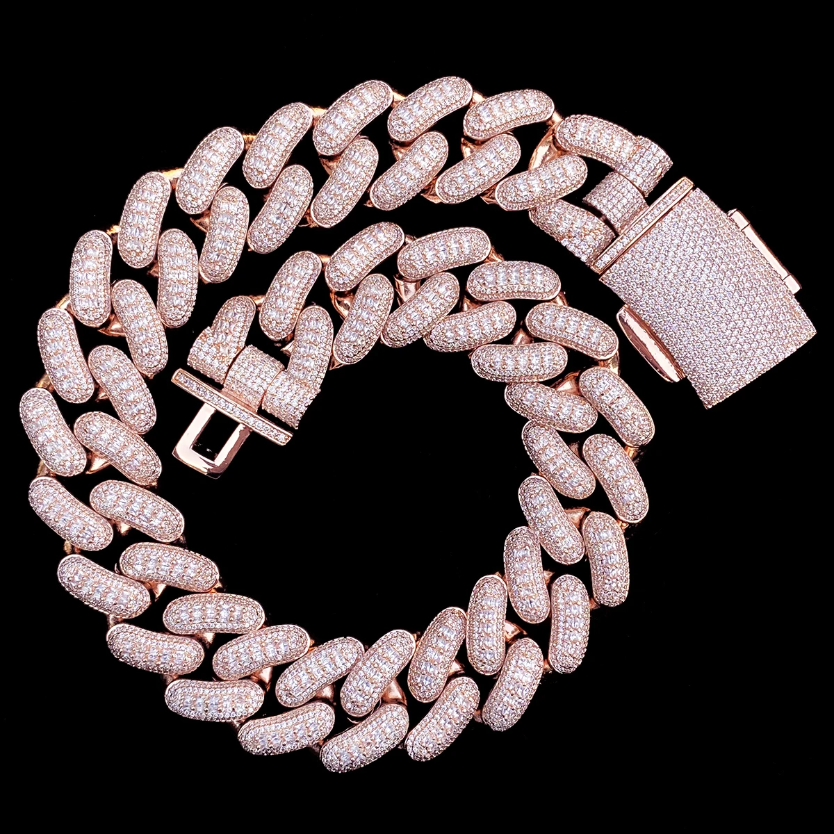Thumbnail 4 - #72 Compare Gold-Plated Necklaces Before You Buy