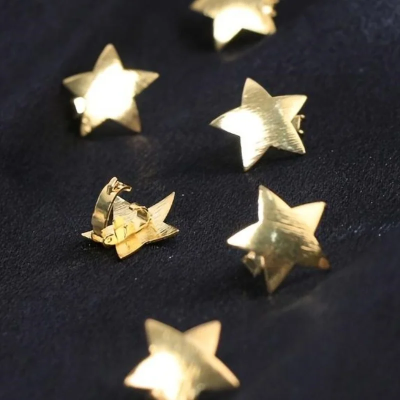 5-teiliges Set an Haarspangen in Sternform, Haaraccessoires mit einem eleganten, luxuriösen Design, süße und coole Haarspangen in Form eines fünfzackigen Sterns. – Detail 4