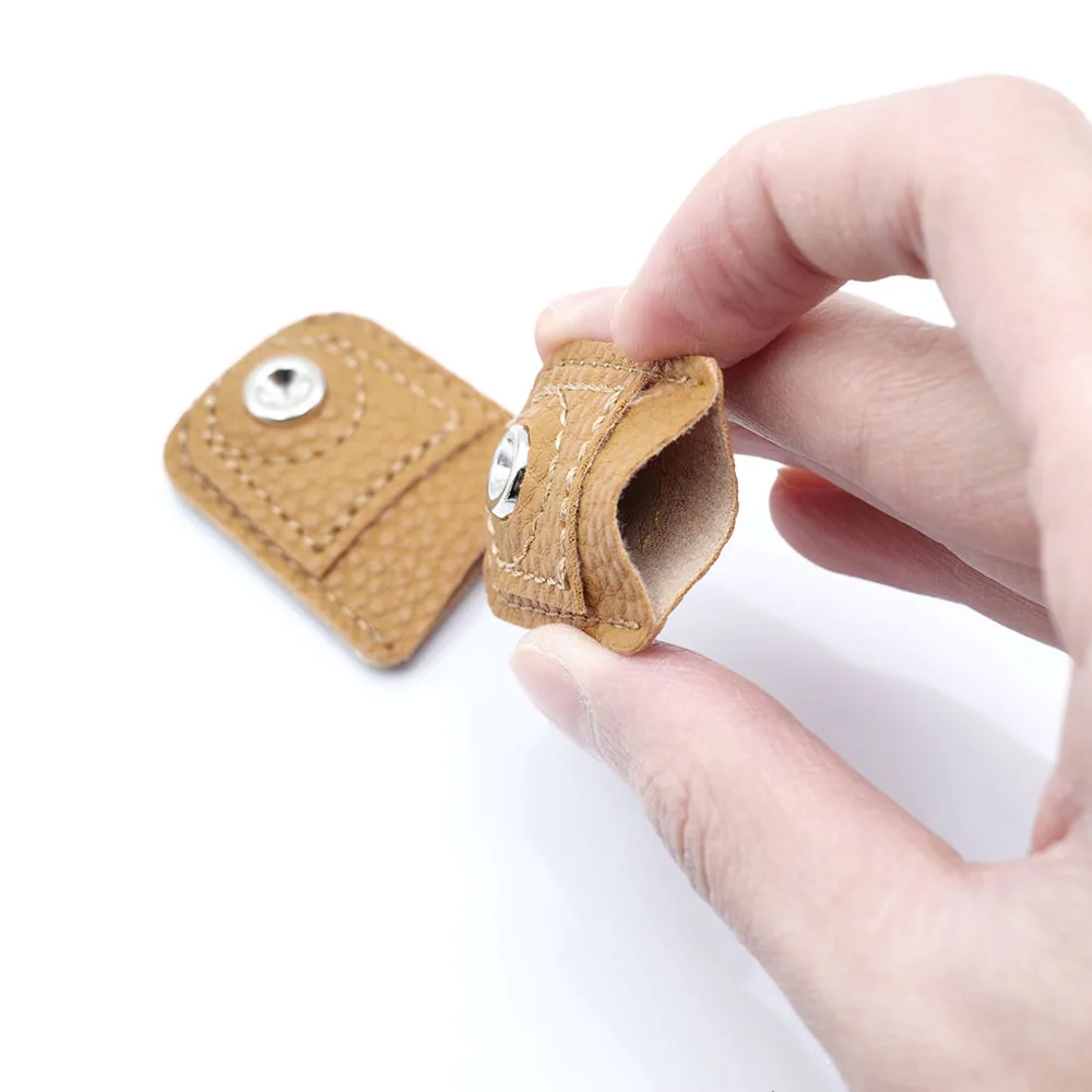 Sewing Thimble Needlework Finger Cover Tip Leather Protection Cover Thimble Ring Handmade DIY Craft Embroidery Sewing Tools